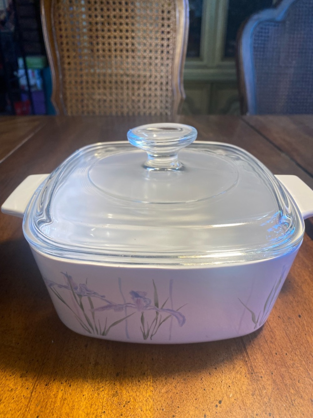 Corningware Shadow Iris 1.5 Qt Casserole Pan and Pyrex Lid - Picture 2 of 11